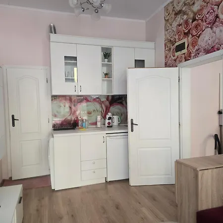 Апартаменти Roses Софія